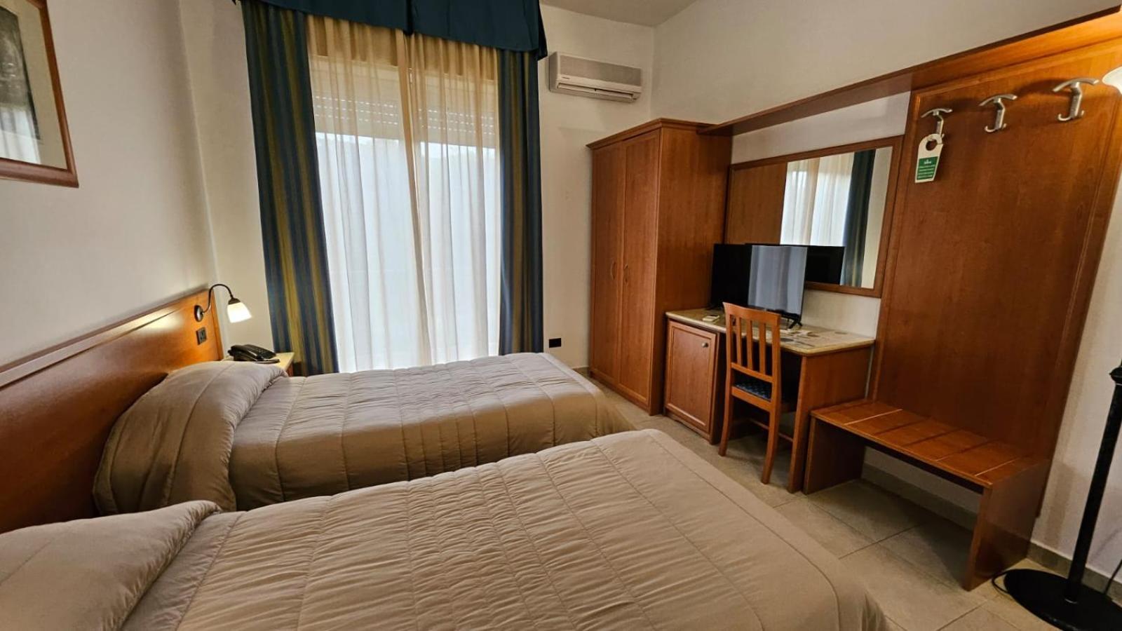 Gh Hotel Piazza Armerina Kültér fotó